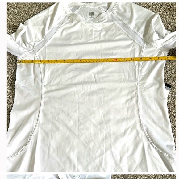 NWT! Tail ALDA Raglan Long Sleeve Top - Picture 4 of 11